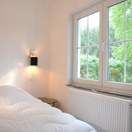 펜션 Superb With Garden In