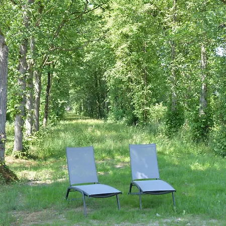 Superb With Garden In Hébergement de vacances *